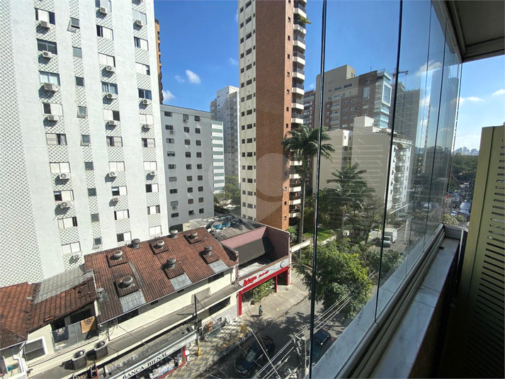 Foto REO1115842