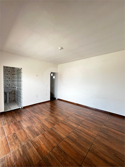 Foto REO1115846