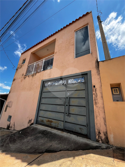 Foto REO1115846