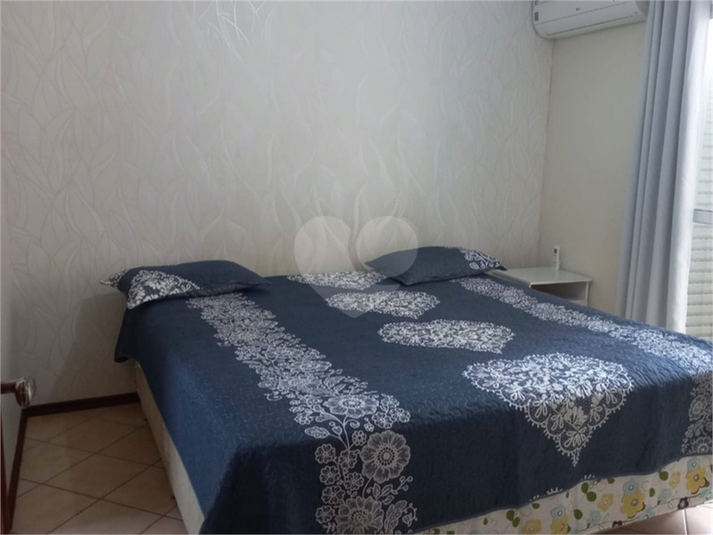 Foto REO1115853