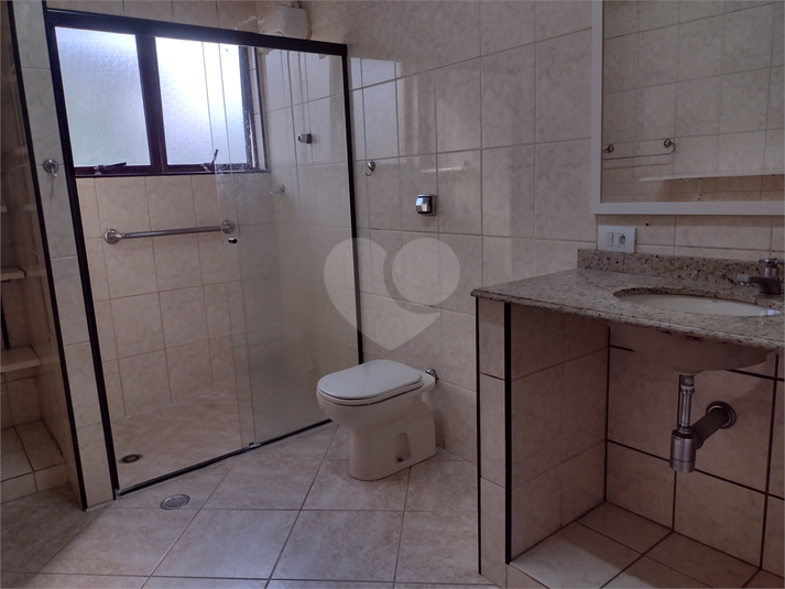 Foto REO1115854