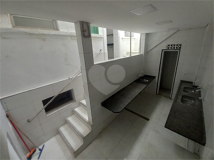Foto REO1115856