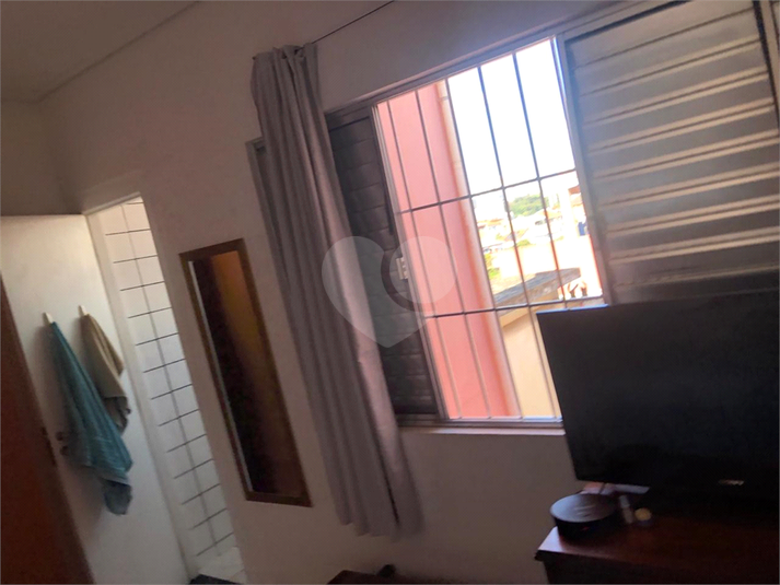 Foto REO1115857