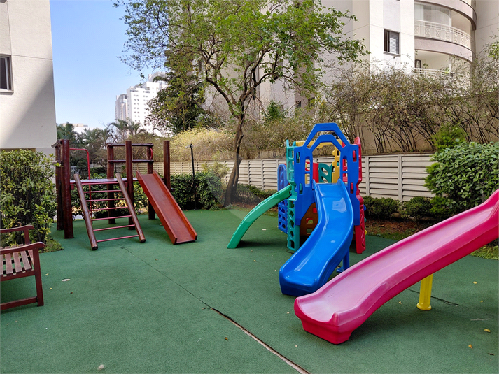 Foto REO111586