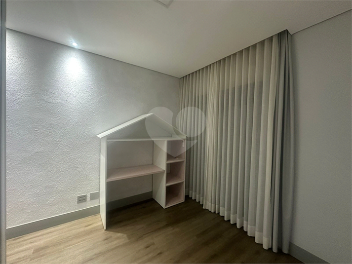 Foto REO1115861