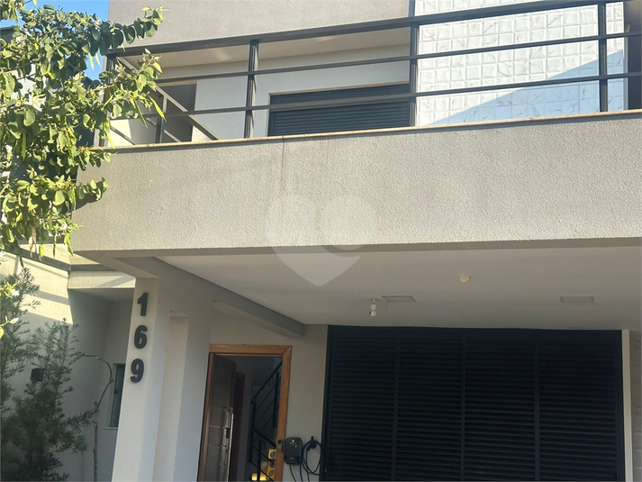 Foto REO1115861