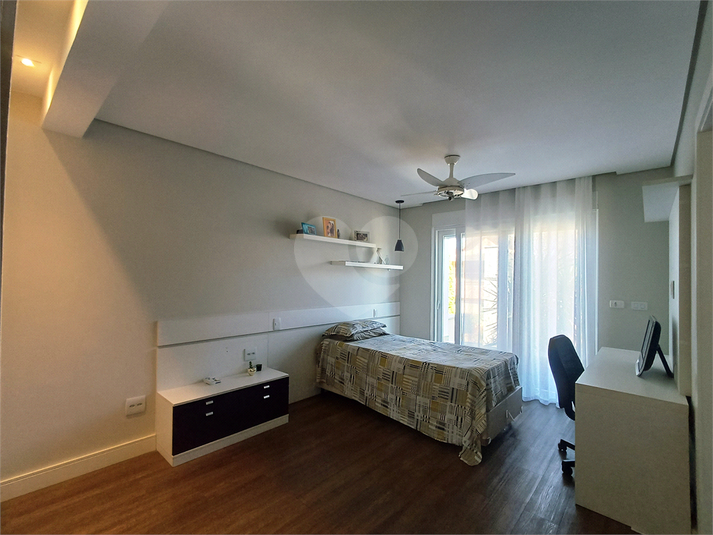 Foto REO1115862