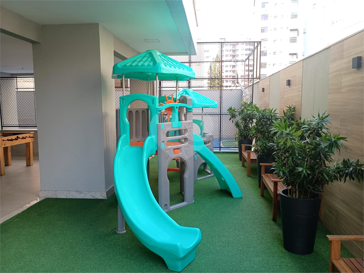 Foto REO1115866