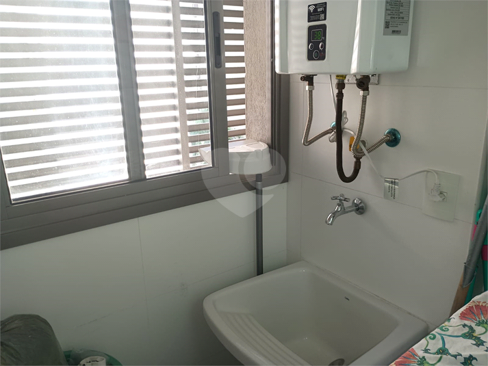 Foto REO1115866