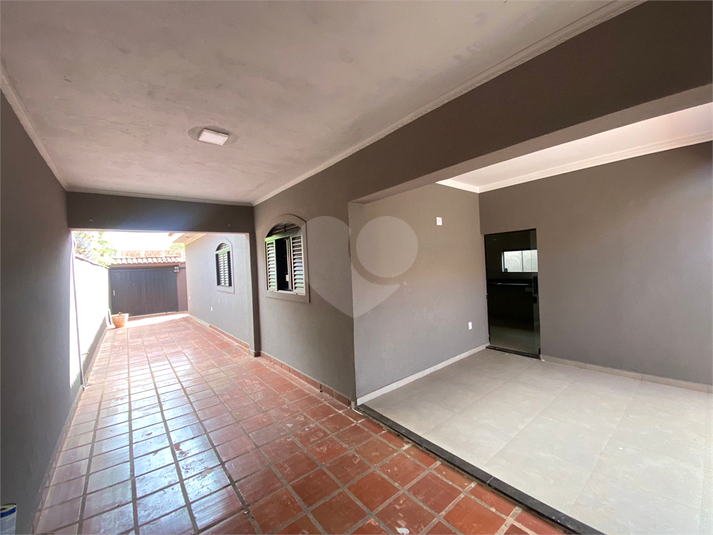 Foto REO1115868