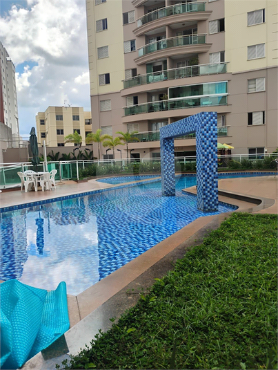 Foto REO1115870