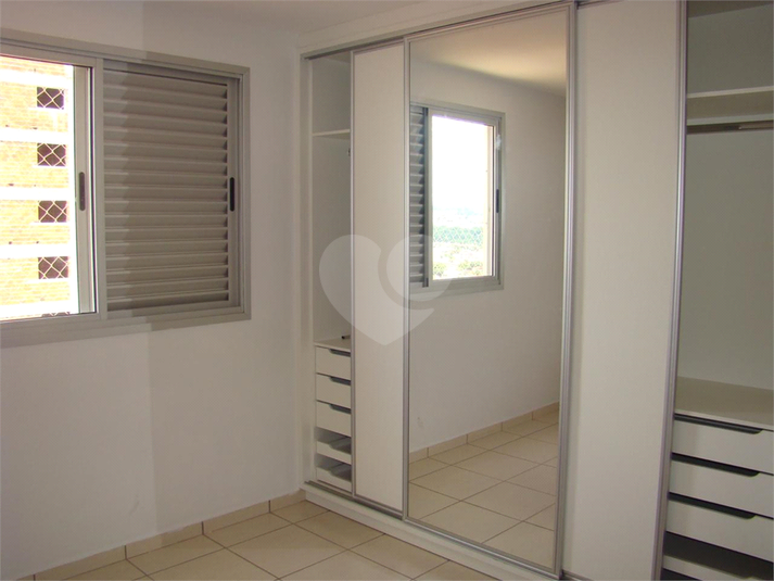 Foto REO1115870