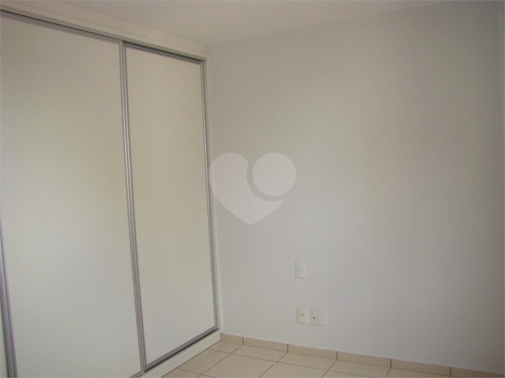 Foto REO1115870