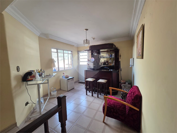 Foto REO1115876