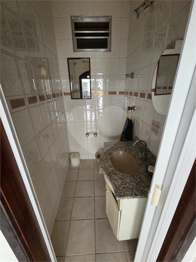 Foto REO1115876