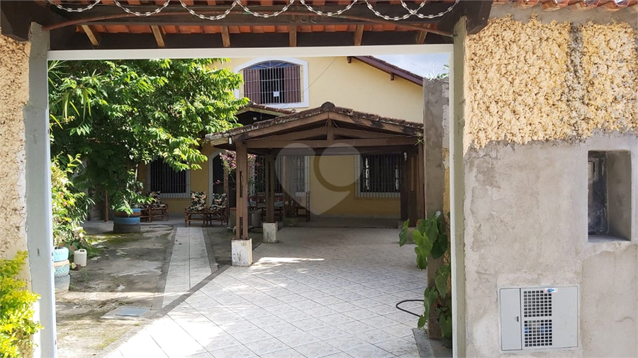 Foto REO1115879