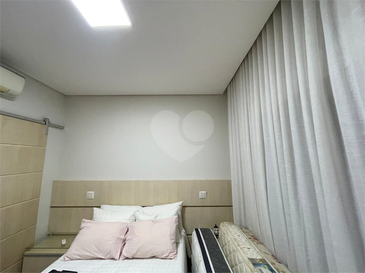 Foto REO1115880