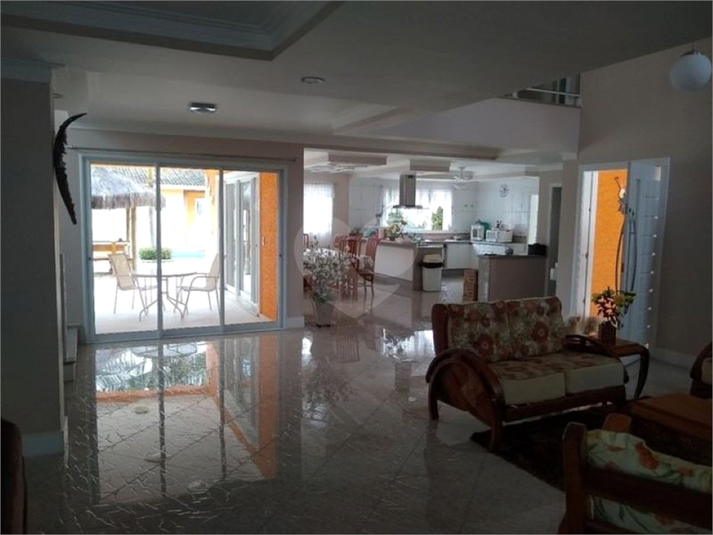 Foto REO1115883