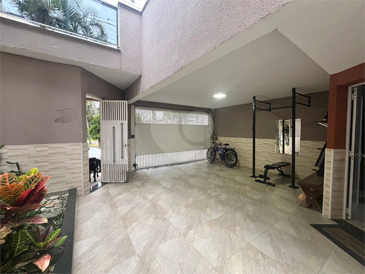 Foto REO1115885