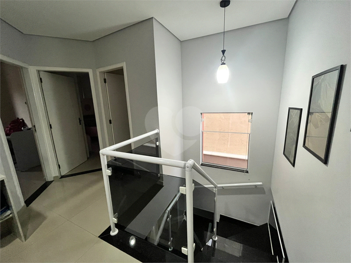 Foto REO1115885