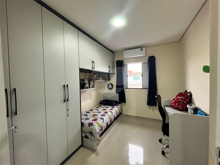 Foto REO1115885
