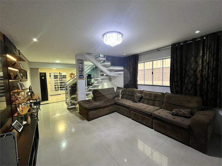 Foto REO1115885
