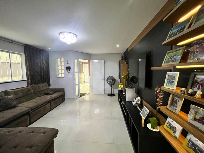 Foto REO1115885