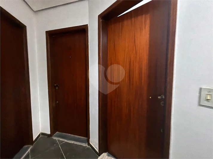 Foto REO1115888
