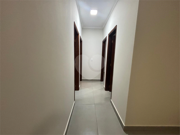 Foto REO1115888