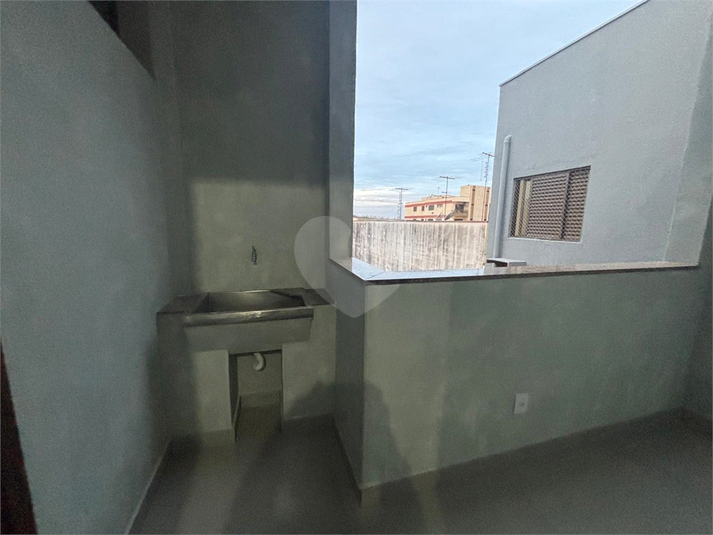 Foto REO1115888