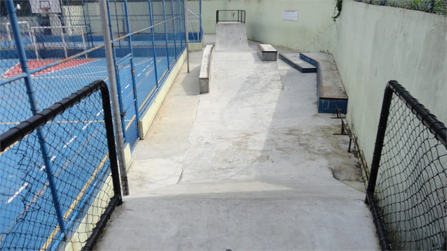 Foto REO1115889