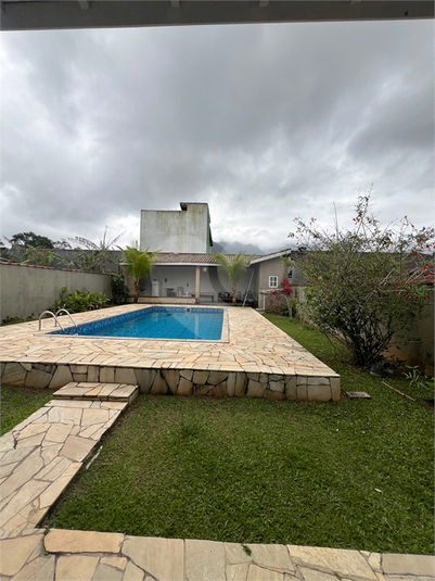 Foto REO1115898
