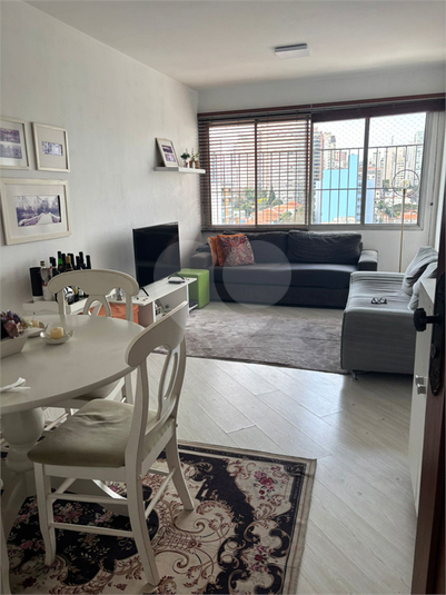 Foto REO1115899