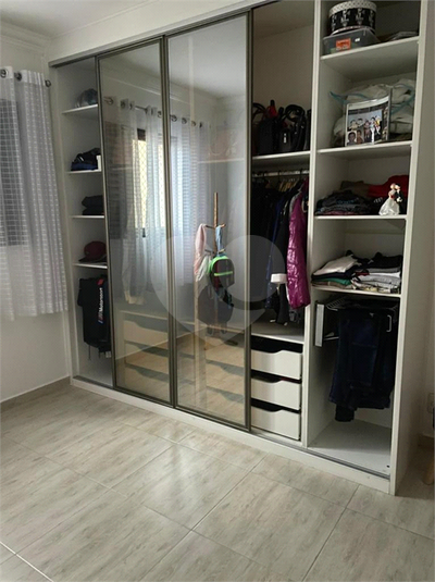 Foto REO1115911