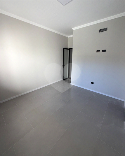 Foto REO1115915