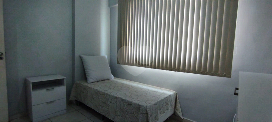 Foto REO1115920