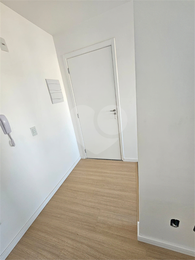 Foto REO1115931