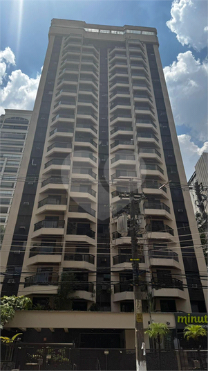 Foto REO1115934