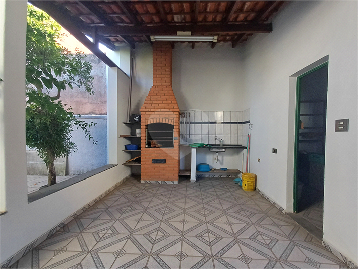 Foto REO1115935