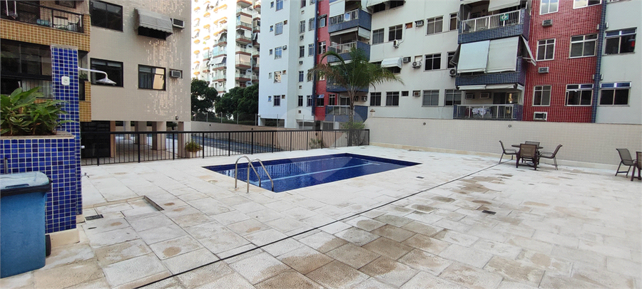 Foto REO1115941