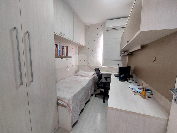 Foto REO1115941