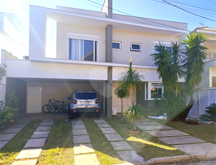 Foto REO1115943