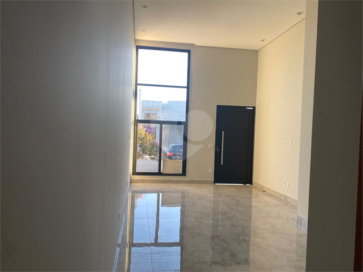Foto REO1115944