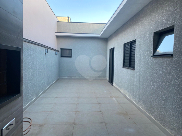 Foto REO1115944