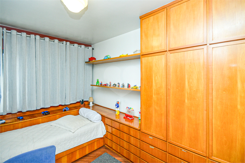 Foto REO1115948