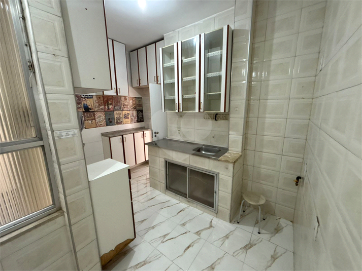 Foto REO1115955
