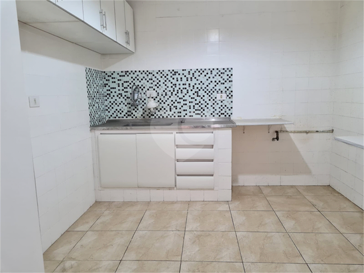 Foto REO1115959