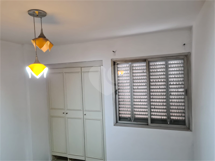 Foto REO1115959