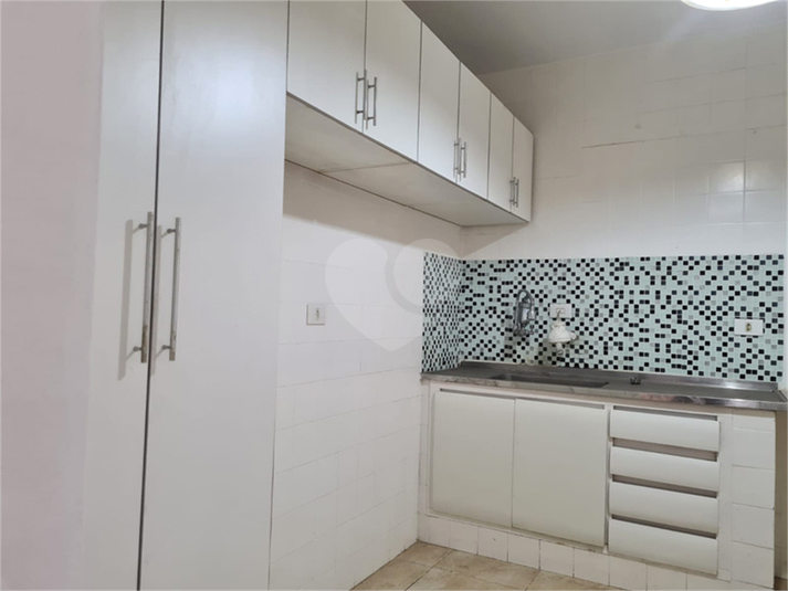 Foto REO1115959