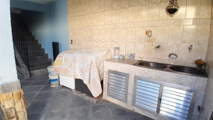Foto REO1115973